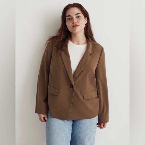 Madewell Jackets & Blazers - NWT Madewell The Plus Dorset Crop Blazer in Easygoing Crepe Light Roast Size 1X